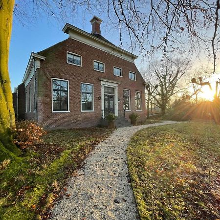 Suite In Prachtige Groningse Boerderij Uit 1856 Schildwolde Esterno foto